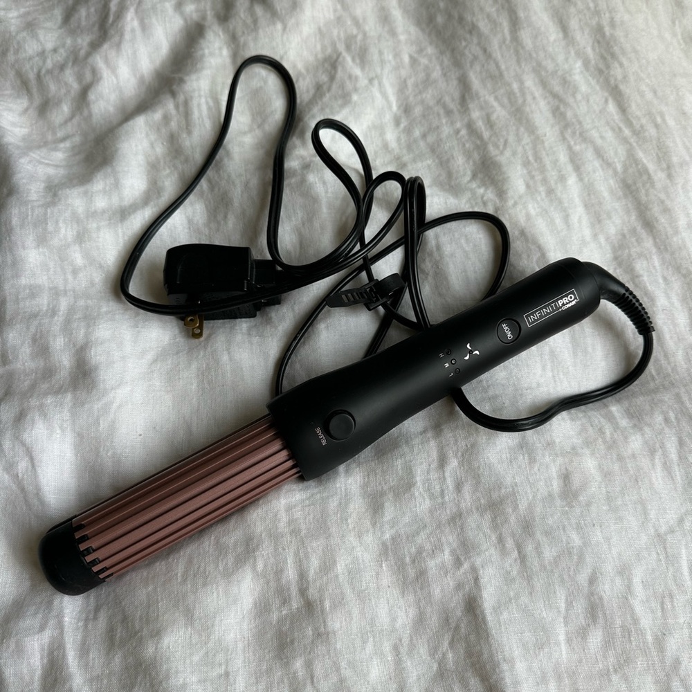 InfinitiPro by Conair Cool Air Curler Summer Beach Waves